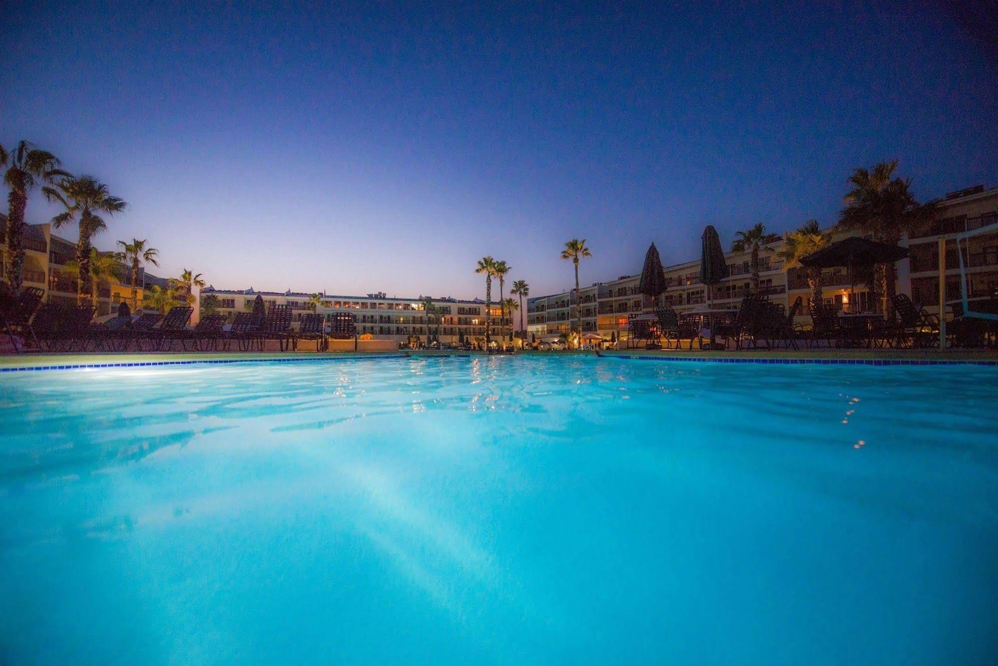 Port Royal Ocean Resort & Conference Center Порт-Аранзас Экстерьер фото